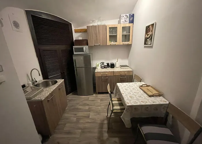 Moonlight Apartment *