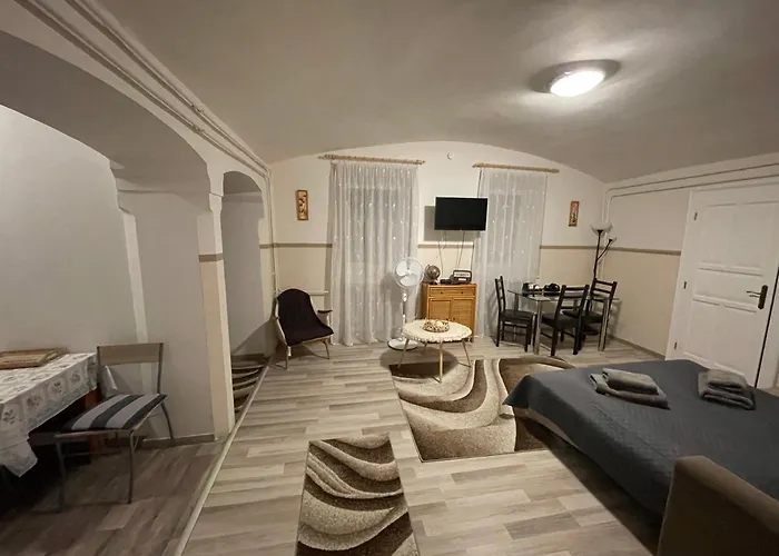 Moonlight Apartment *